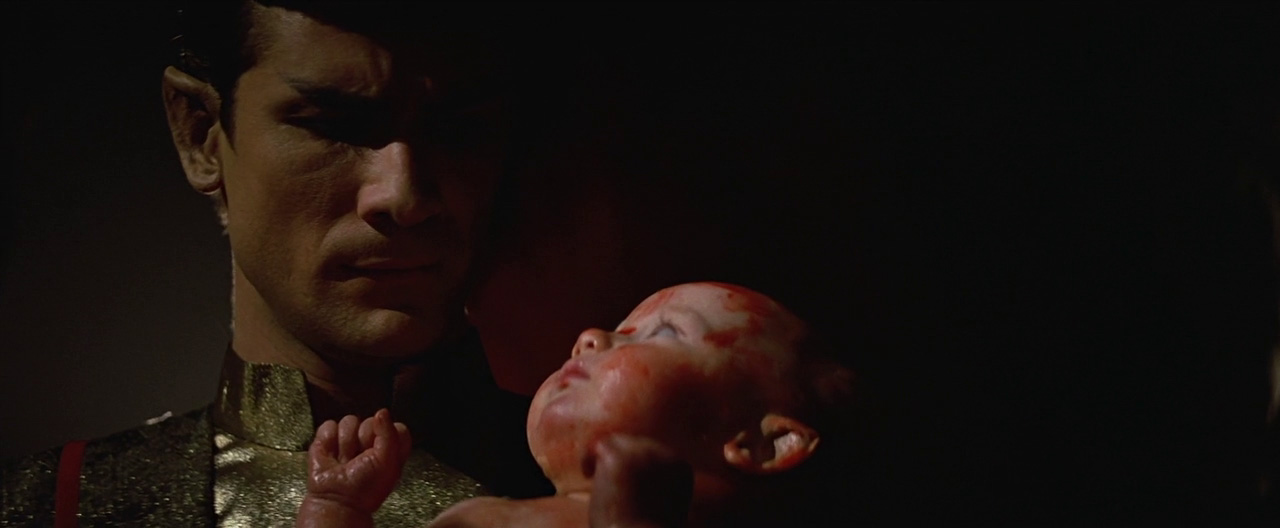 Vize, které Sybok vzbudil ve Spockovi: zklamaný mladý Sarek a novorozený Spock