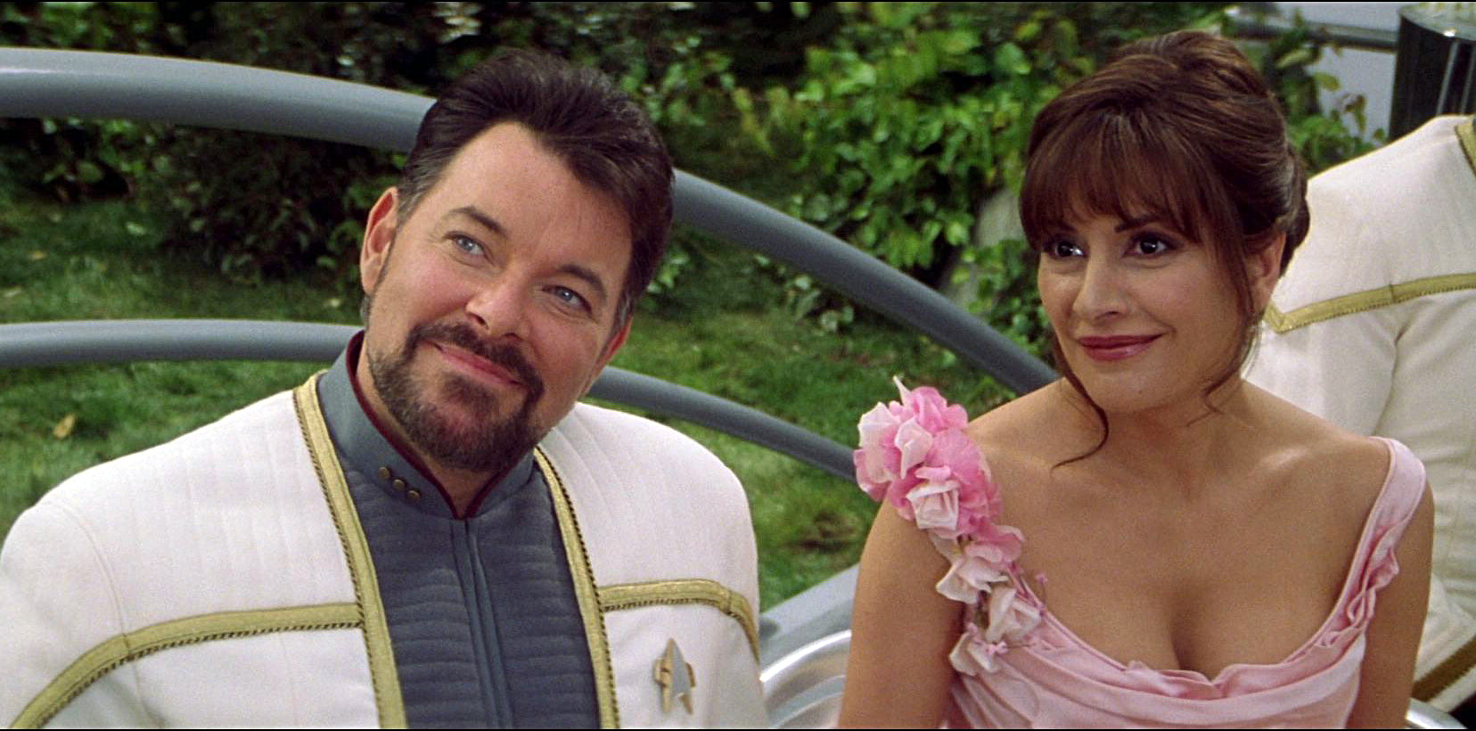 William T. Riker (2379) - svatba s Deannou Troi