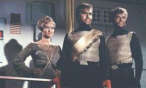 Mara, Kang a klingonský důstojník