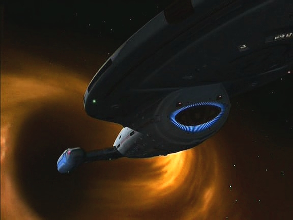Voyager zatím zkoumá anomálii, která raketoplán vtáhla.