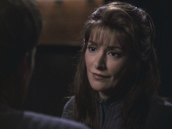 Poručík Barclay požádal Deannu Troi, aby ze své funkce psychologa potvrdila, že je naprosto v pořádku. Je totiž podle svých slov posedlý Voyagerem.