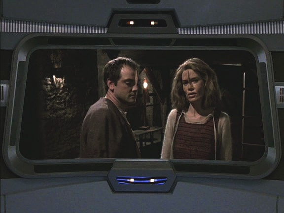 Voyager přiletěl pozdě, Icheb už je na cestě k Borgům. Yifay ani nemá špatné svědomí, Brunalové by udělali vše, aby se Borgům pomstili.