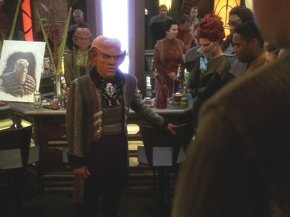 Quark uspořádal dojemnou tryznu, při níž požádal, aby se všichni Mornovi přátelé postarali o to, aby jeho židle u baru nikdy nevystydla.