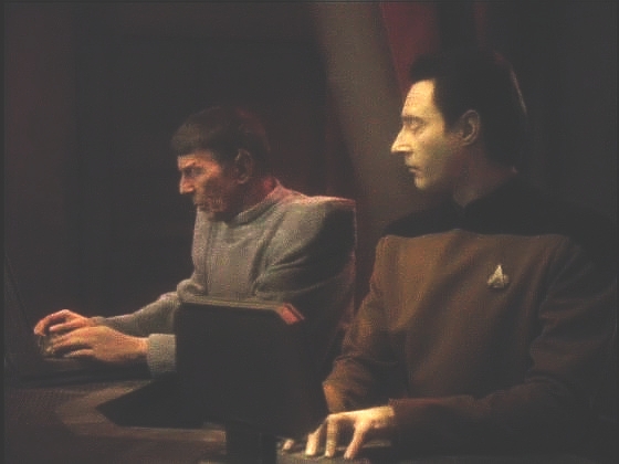 Na klingonské lodi se Dat se Spockem dostanou do romulanské databáze a také zachytí kódovaný signál sdělující pouze: 1400.