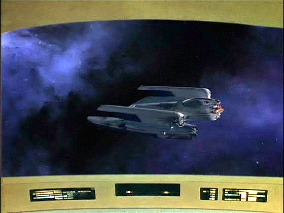 Enterprise přiletěla k USS Vico, která uvázla velmi poškozená a bez známek života v černém oblaku.