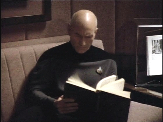 Kapitán Picard při čtení narazil na partie, které už docela určitě znal.
