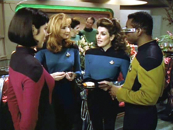 Na Enterprise se vrátila Ro po absolvování specializovaného taktického výcviku, na který ji doporučil kapitán Picard.