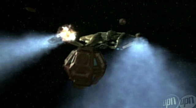 Posádce se podaří obelstít Sulibany hrozbou výbuchu warp jádra a samotní Sulibani odvlečou loď do bezpečné vzdálenosti od Helixu.