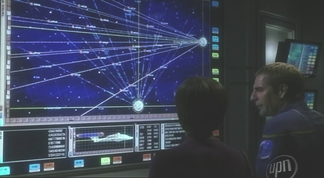 Analýzou dat o prostorových anomáliích T'Pol zjistila, že je nemůže způsobovat jedna sféra, že musí být dvě. Vypočítala polohu druhé sféry a Enterprise se k ní vydává.