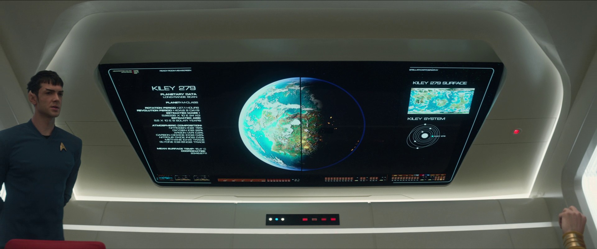 Po příletu k planetě Enterprise díky novým senzorům zjistí, že daná civilizace nemá warp pohon ale warp bombu – což se nikde nevyvinulo v tomto pořadí. Navíc je společnost v občanské válce. K tomu odhalí, že technologii vyvinuli díky událostem z USS Discovery, které pozorovali, a technologii vlastně odkoukali od Federace (viz epizoda DSC Such Sweet Sorrow, part II).