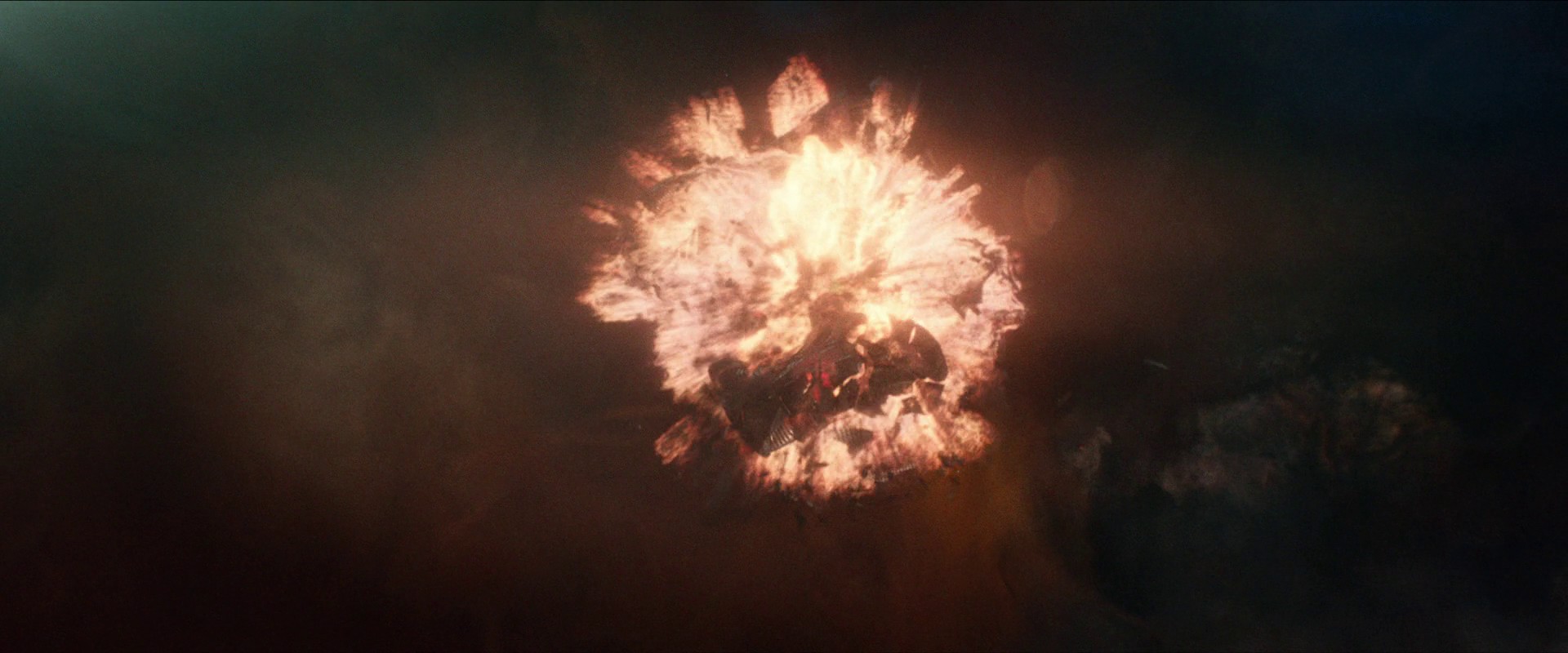 Podaří se jim jednu gornskou loď zničit odhozením torpéda, druhá nevydrží tlak, ale Gornové jsou vytrvalí.