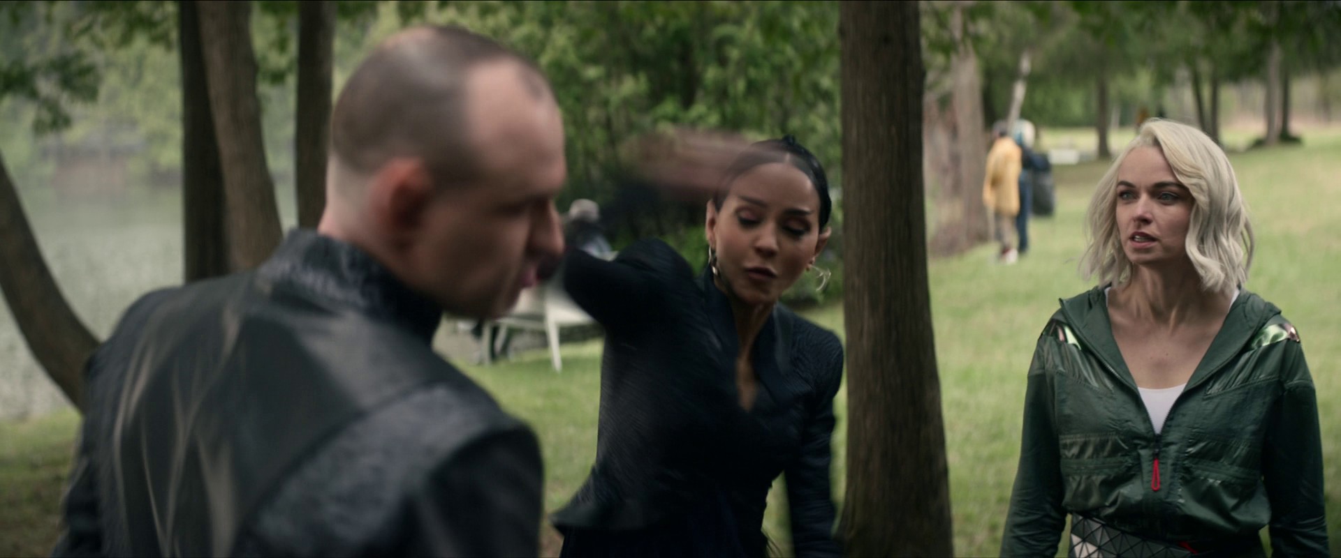 K zadržení odpadlíka Barjan T’Ora použije Spock svou lidskou stránku.