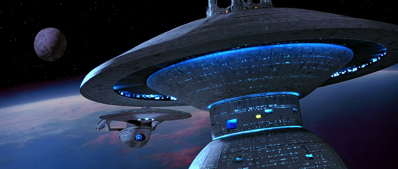 Nejmodernější loď flotily Excelsior se vydává pronásledovat Enterprise
