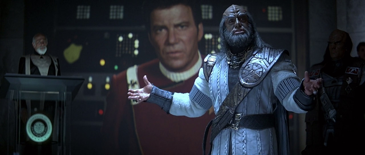 Na obrazovce admirál Kirk, největší nepřítel Klingonské říše