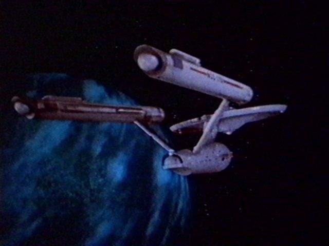 Třída Constitution - pohled zezadu - USS Enterprise