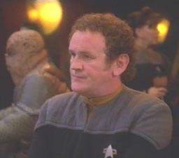 Šéf Miles O'Brien (2375)