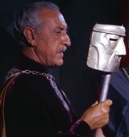Anton Karidian jako duch Hamletova otce