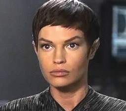 T'Pol (2151-2152)