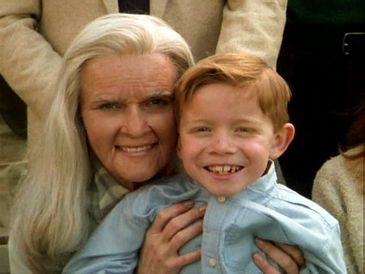 Kieran s babičkou Shannon